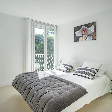 Giovannina-n4 * Cassis